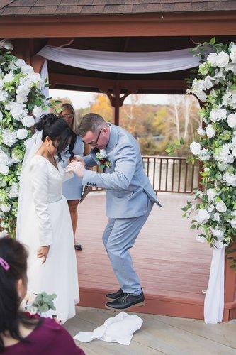 mobile - carousel-hero-element image-5