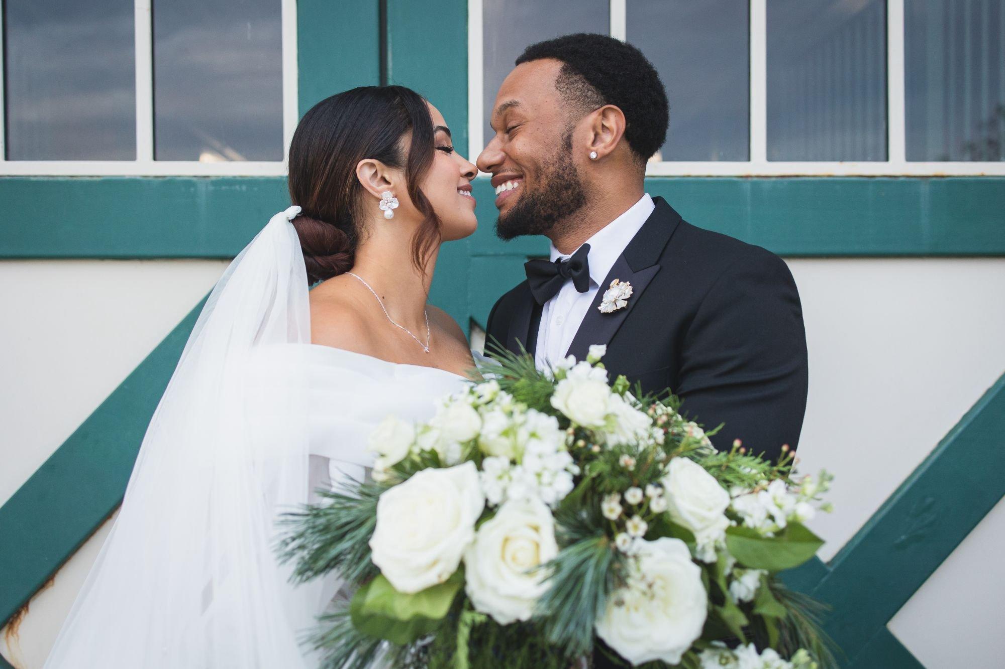 carousel-hero-element image-0